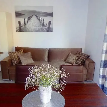 Apartament Fantazja מלון *